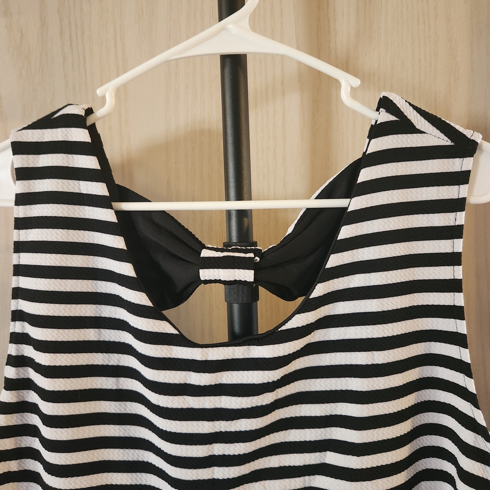 Jonathan Martin Black and Blue Striped Midi Dress - Picture 3 of 5
